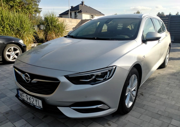 Opel Insignia cena 57999 przebieg: 198000, rok produkcji 2019 z Białobrzegi małe 326